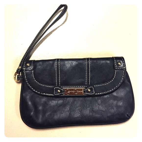 Black Jessica Simpson wristlet