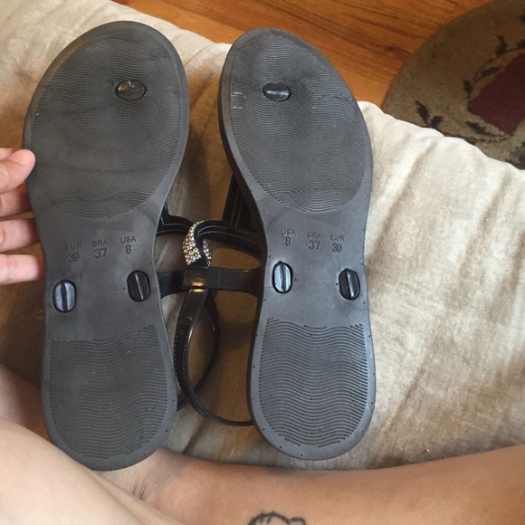 Cute flip flops - Picture 2 of 2