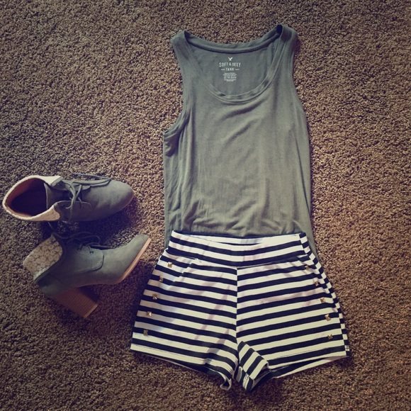 Body Central Pants - Studded shorts *REDUCED*