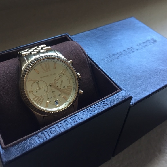 Watch - Picture 3 of 3