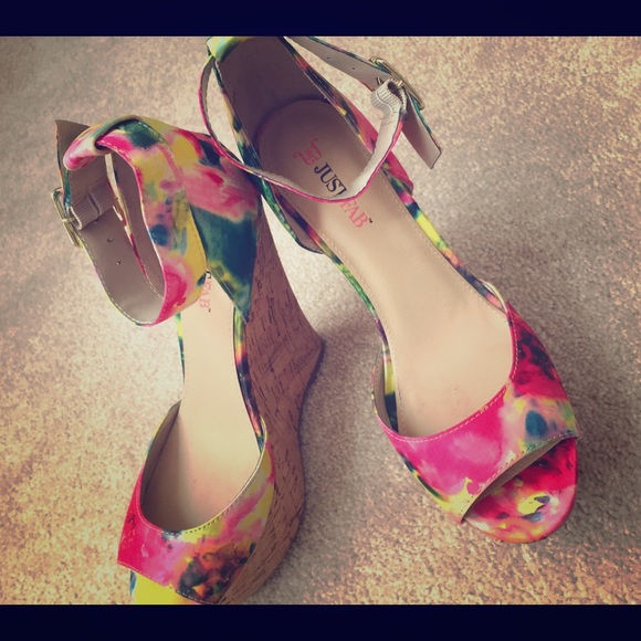 JustFab Floral Cork Wedge Heels - Picture 1 of 3