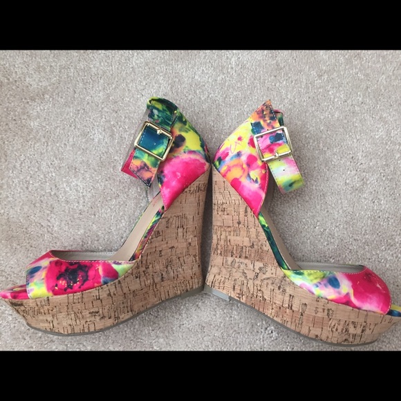 JustFab Floral Cork Wedge Heels - Picture 2 of 3