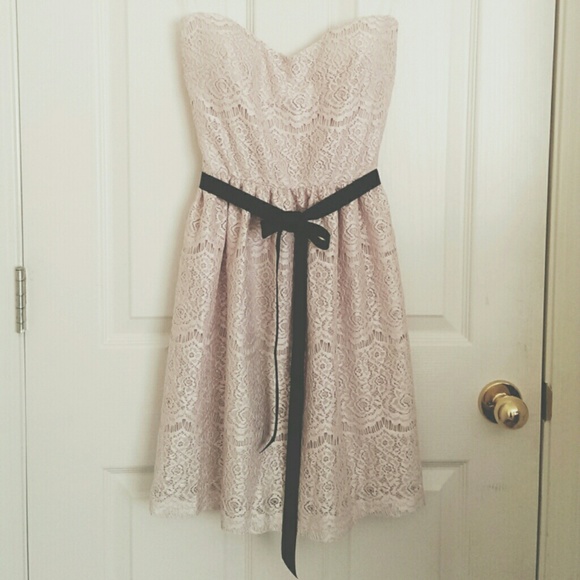 Ivory Lace Strapless Dress