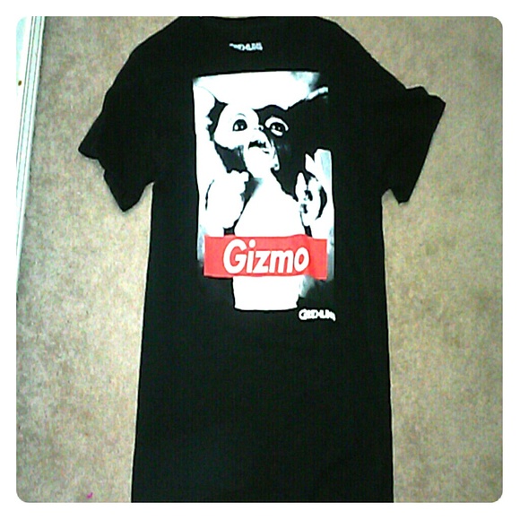 Gizmo shirt