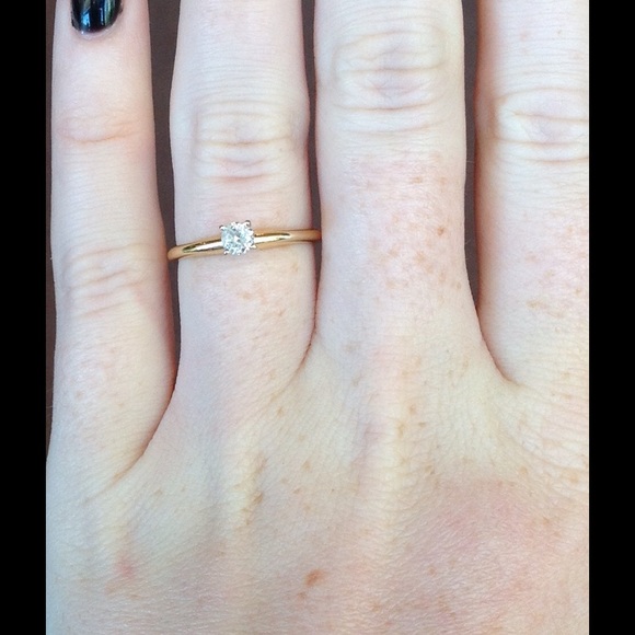 💎💍Round Diamond Solitaire Engagement Ring.💍💎 - Picture 1 of 4