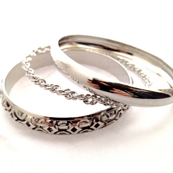 Bunch of 7 bangles in silver and summer colors - Picture 3 of 4