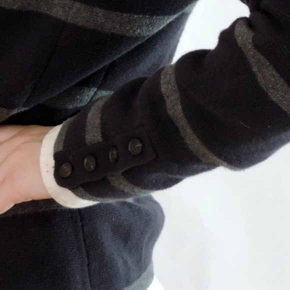 Navy and Grey striped Knit Blazer - Picture 4 of 4