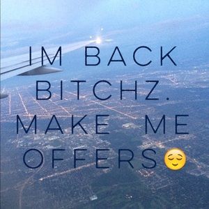 Im home now✌🏼️🔮 buy my shiet hahah😜