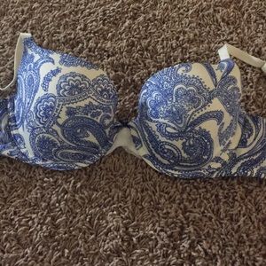 Victoria's Secret Demi bra