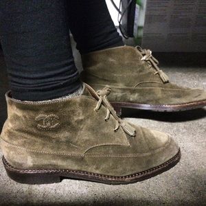 Vintage Chanel green suede army boots, AUTHENTIC