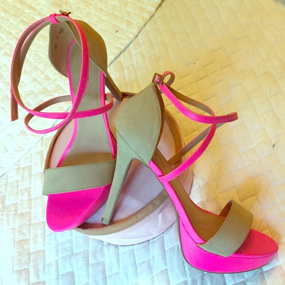JustFab Shoes - JustFab Hot Pink&Beige High Heels