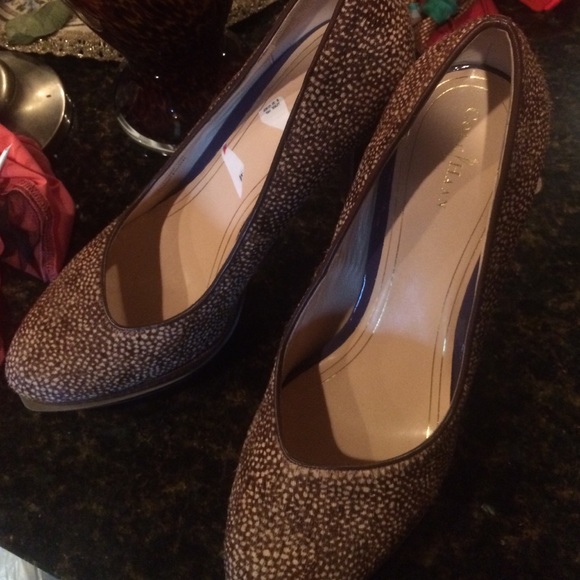 4 1/2 inch cole haan heals
