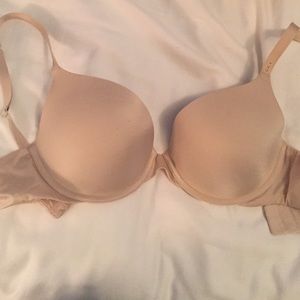 Victoria's Secret Demi Biofit uplift