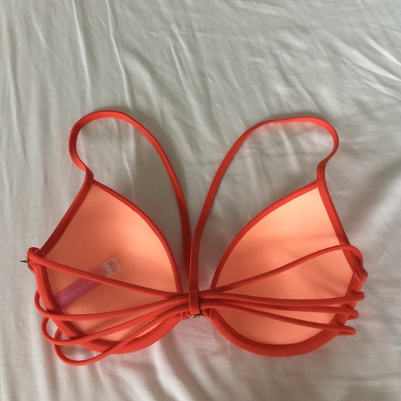 Victoria's Secret The Fabulous Swim Top - Picture 2 of 4