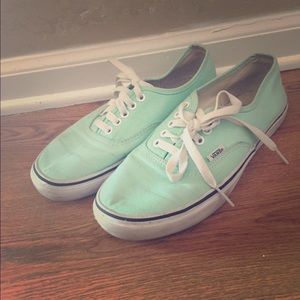 💥FLASH SALE 💥Mint Vans