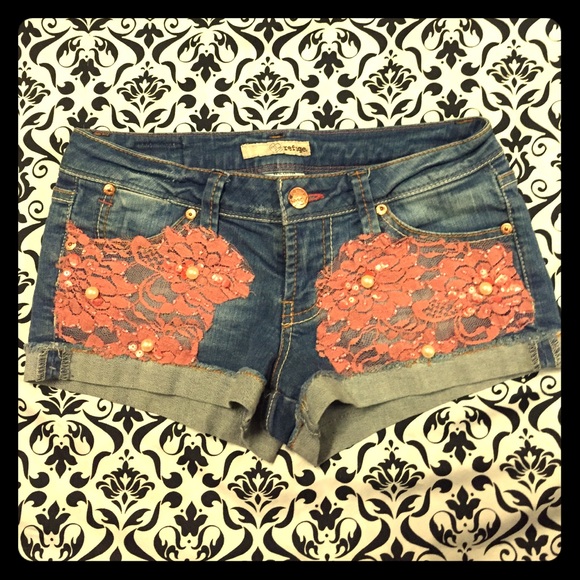 Refuge jean shorts with lace