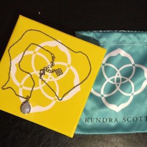 KENDRA SCOTT Kiri Necklace SLATE Silver