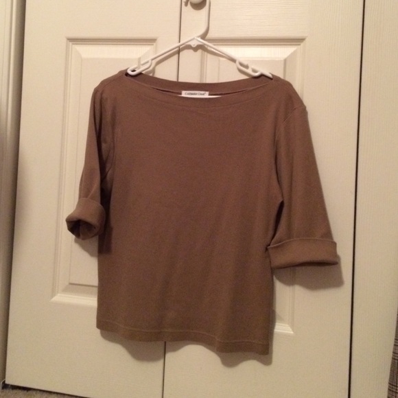 Cuffed top