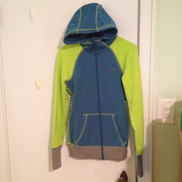Nike athletic sweatshirt