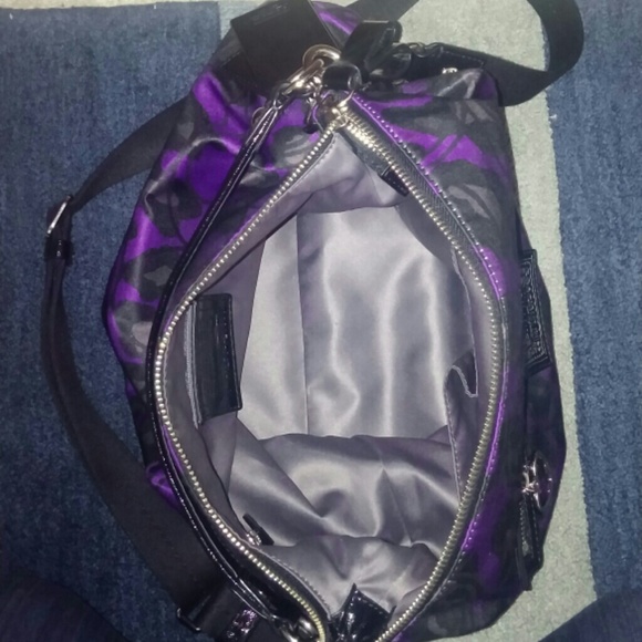 Coach purse - Picture 2 of 2