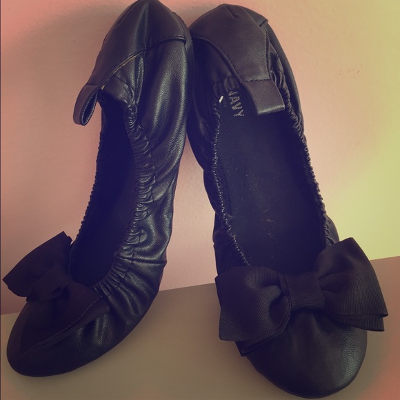 Old Navy Shoes - Ballet Flats!!!