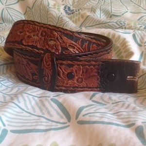 Leather belt Leather belt