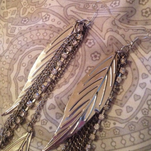 Long silver leaf earrings