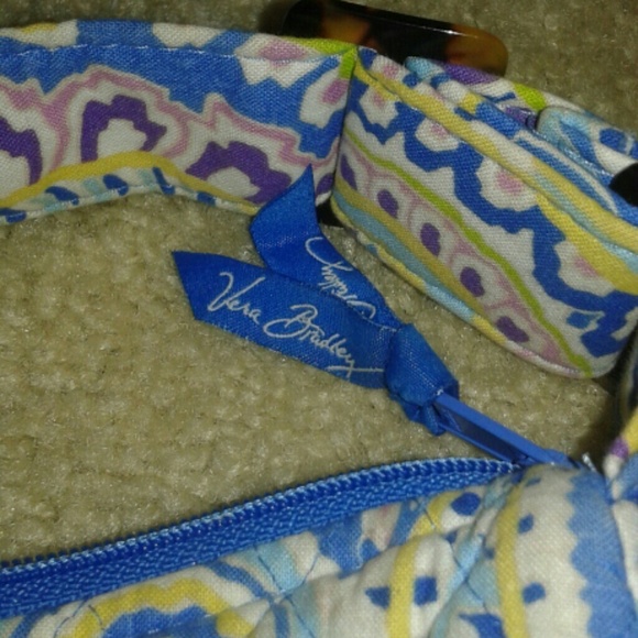 VERA BRADLEY OVER THE SHOULDER PURSE