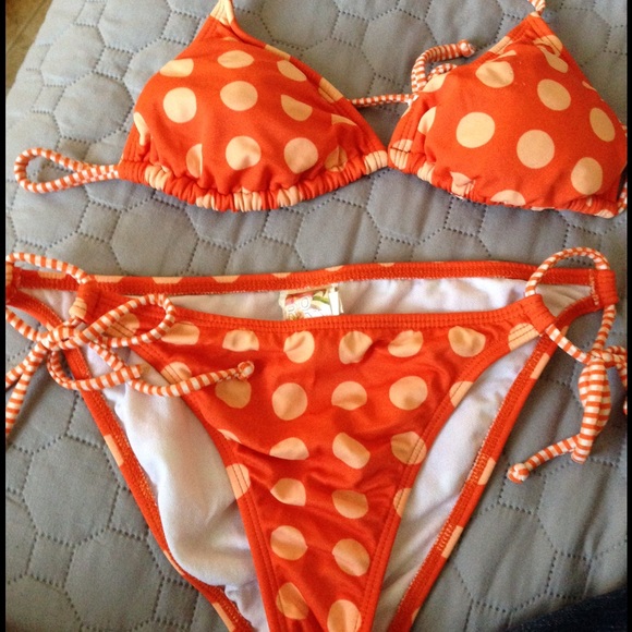Roxy Bathing Suite - Picture 1 of 4