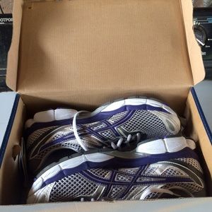 Women's Running Shoes size 11