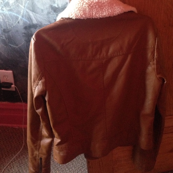 Leather jacket - Picture 4 of 4