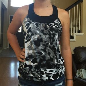 Black and white IZ Byer top