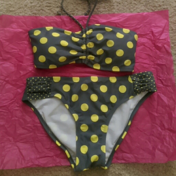 Yellow and gray bikini set - Picture 1 of 4