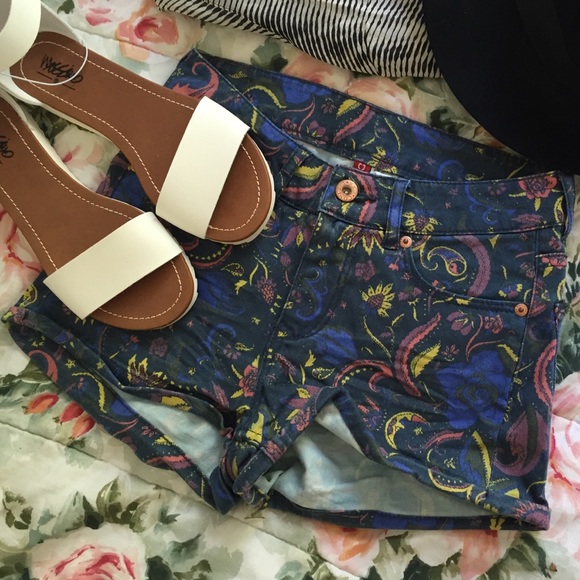 Printed shorts