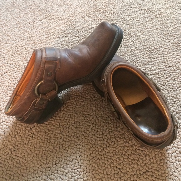 Brown leather Frye mules with buckles