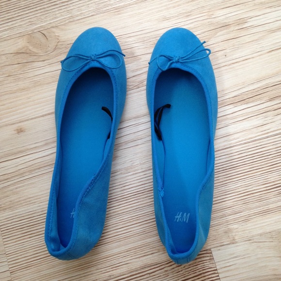 blue flats