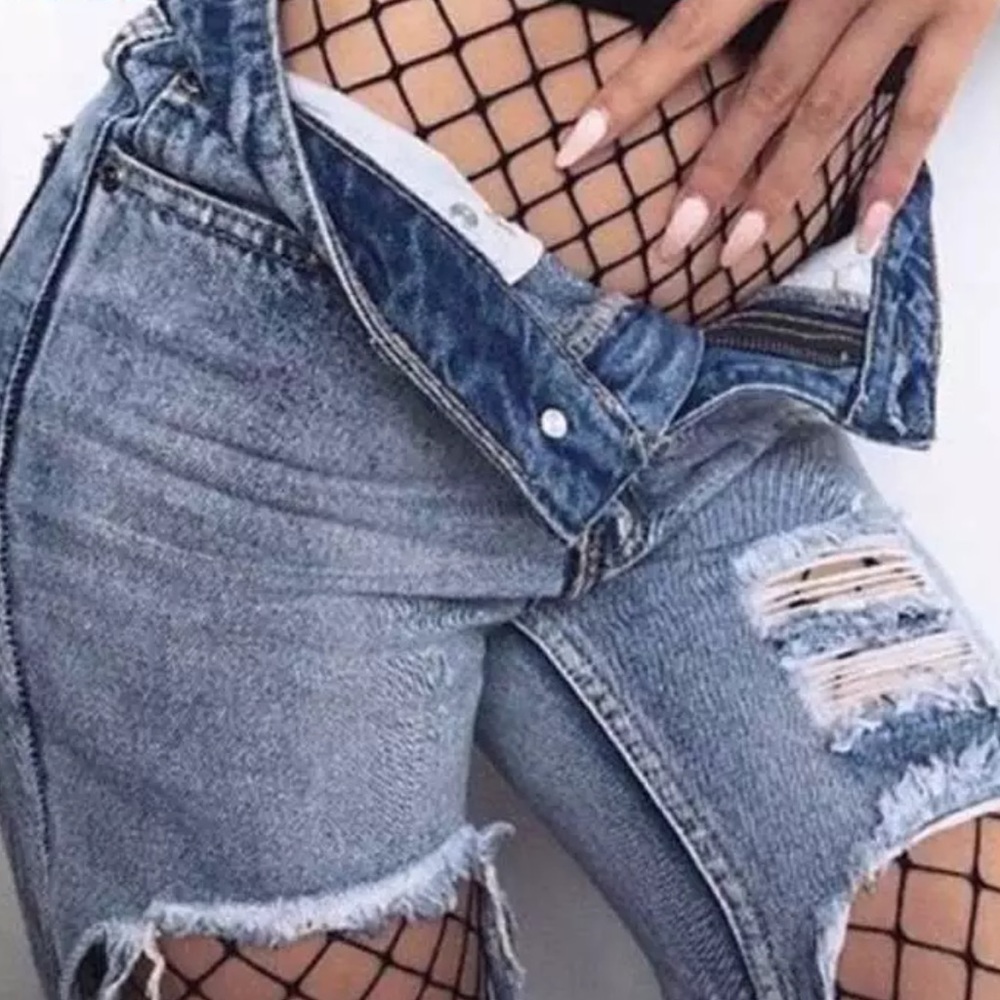 New. Fishnet tights