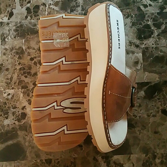Sandals - Picture 3 of 3