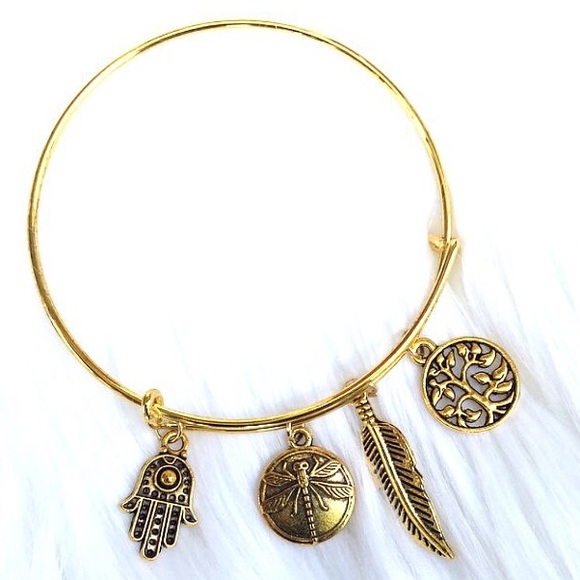 Jewelry - New Gold Charm Dangle Feather Bracelet