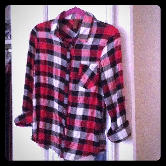 Long Sleeve Plaid Shirt Combo!