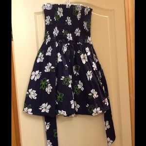 Hollister Dress 🌸