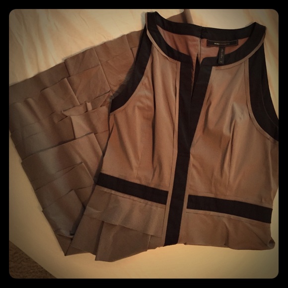 BCBG ruffled cocktail dress, size 6