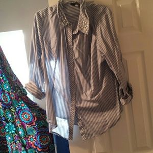 Size 22 (xxl) blue and white striped flannel