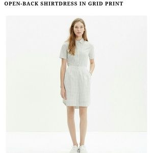 Open- Back Shirt dress in Grid Print