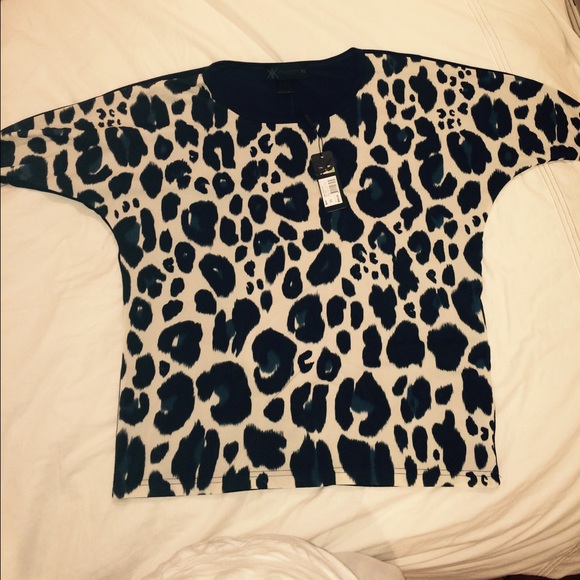 kardashian Kollection dolman sleeve top