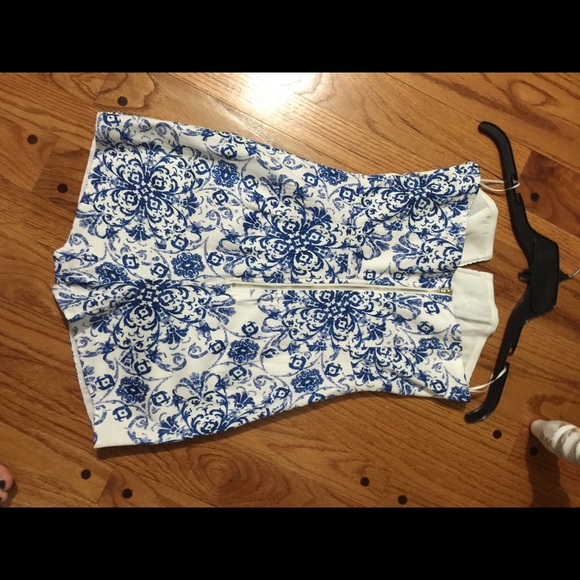 Romper - Picture 2 of 3