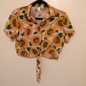 American Apparel Sunflower Button down crop top