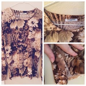 🌼🌼Brown & Beige Top🌼🌼