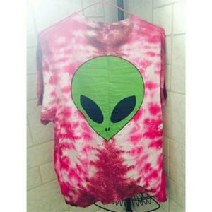 ALIEN TIE DYE SHIRT ??