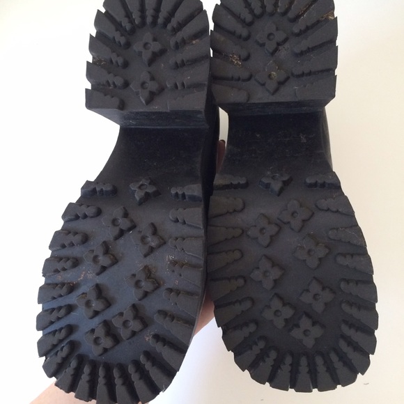 SOLD 💌 vintage chelsea boots - Picture 3 of 3